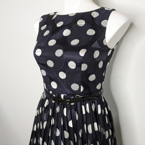 Adrianna Papell blue white sleeveless polka dot fit & flare dress 2 - Picture 3 of 10